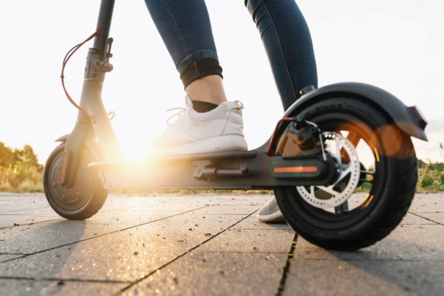 Can electric scooters be ridden on sidewalks?